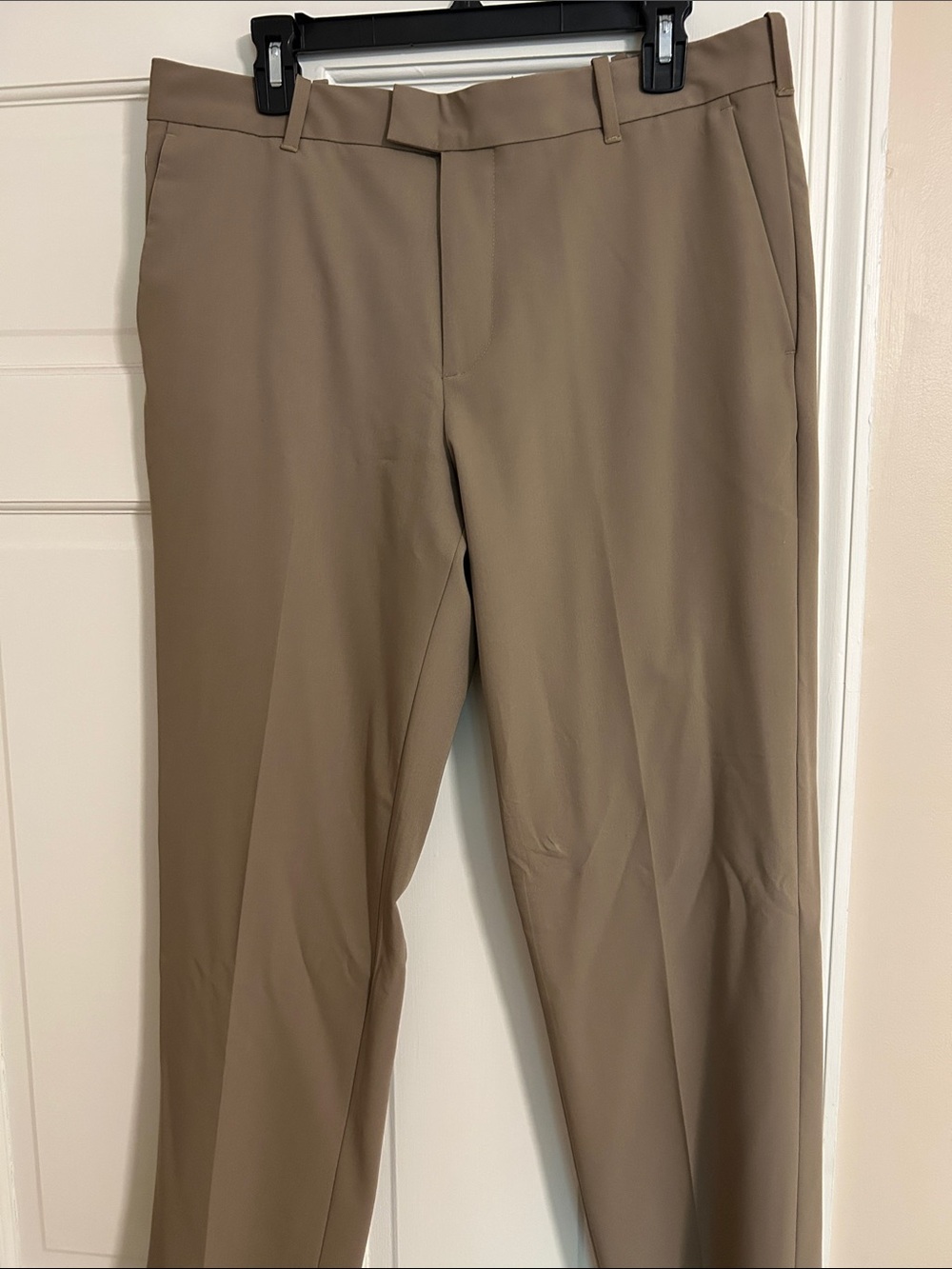 NWT Van Heusen Straight Fit Dress Pants in Taupe Size 34x30